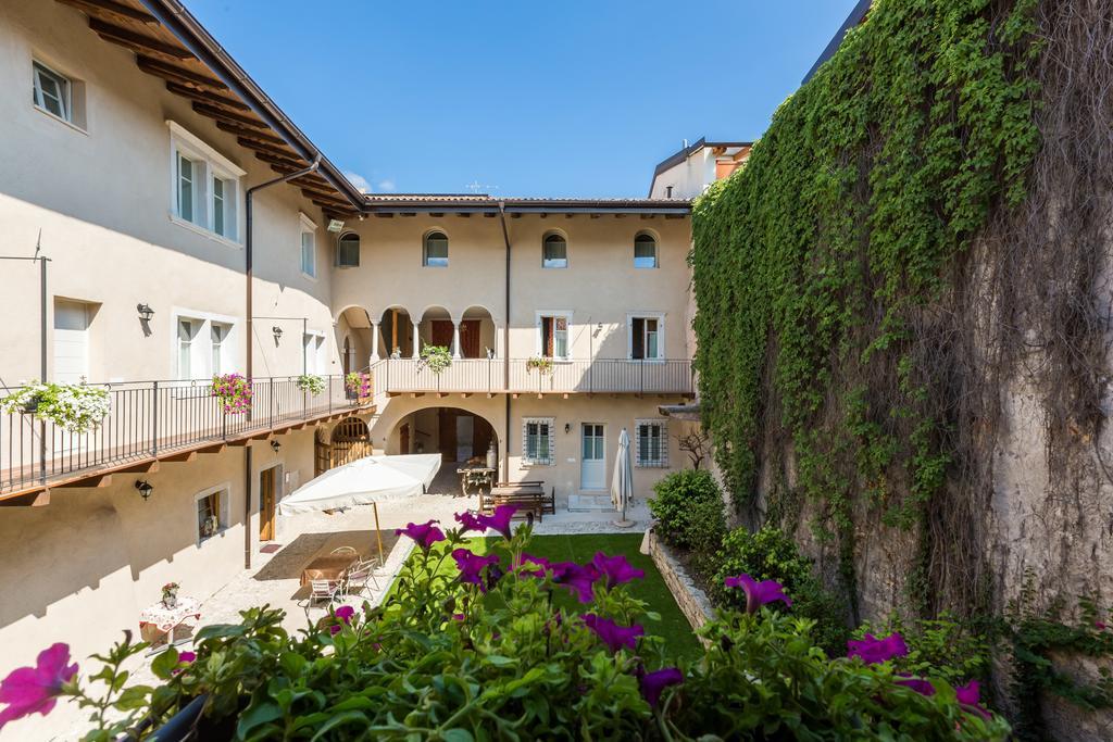 Colle Ameno Room And Breakfast Rovereto (Trentino Alto Adige) Exterior foto
