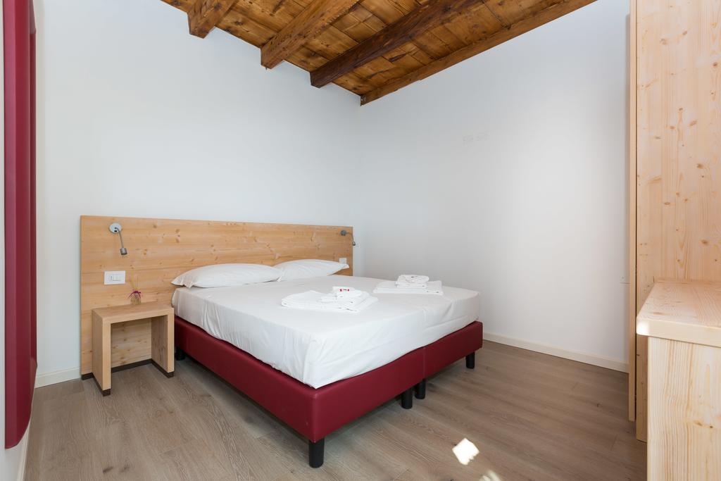 Colle Ameno Room And Breakfast Rovereto (Trentino Alto Adige) Quarto foto