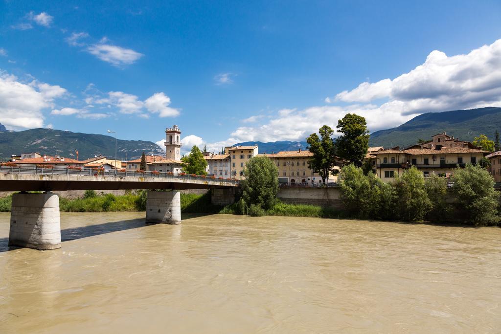 Colle Ameno Room And Breakfast Rovereto (Trentino Alto Adige) Exterior foto
