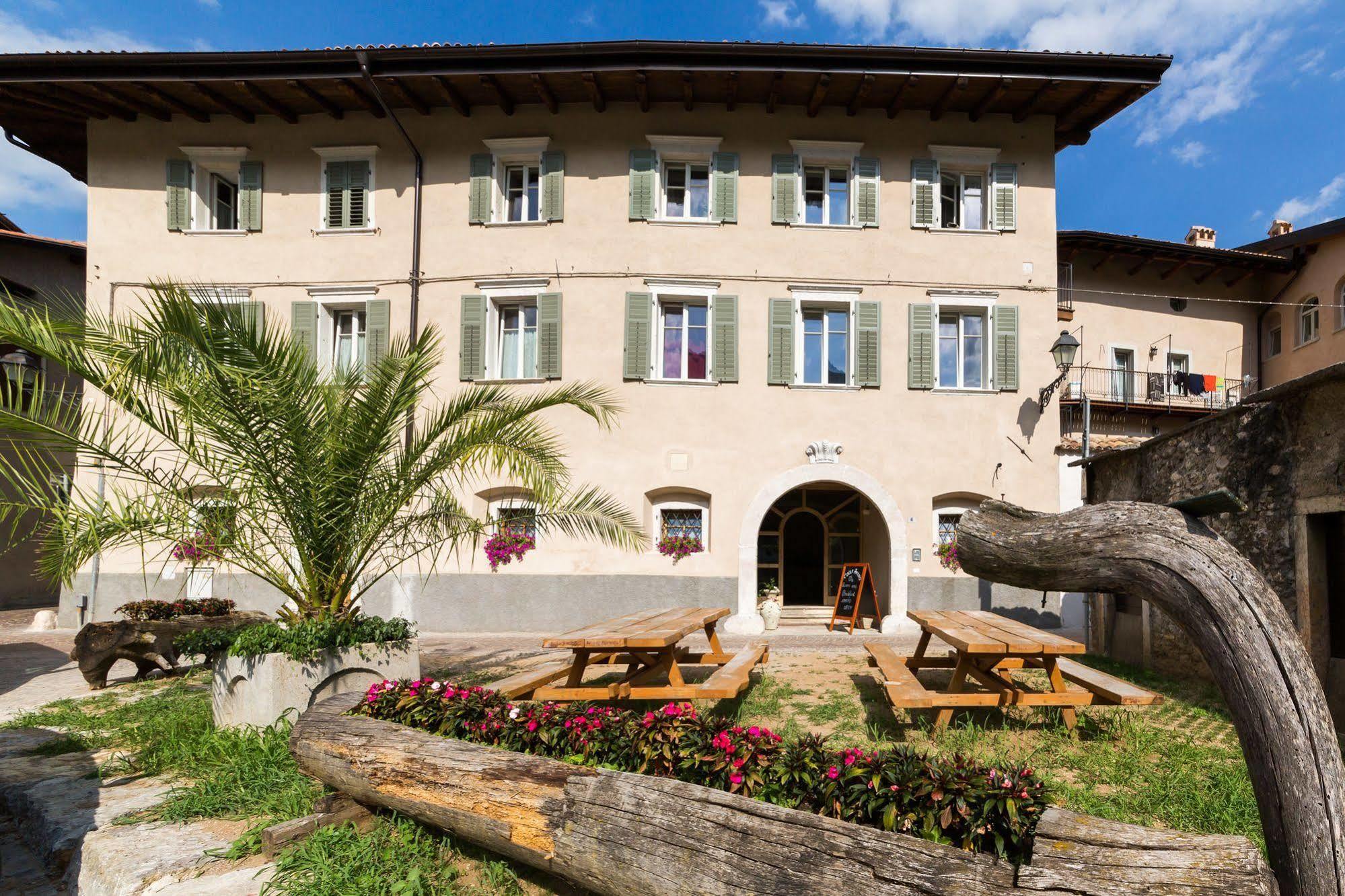 Colle Ameno Room And Breakfast Rovereto (Trentino Alto Adige) Exterior foto