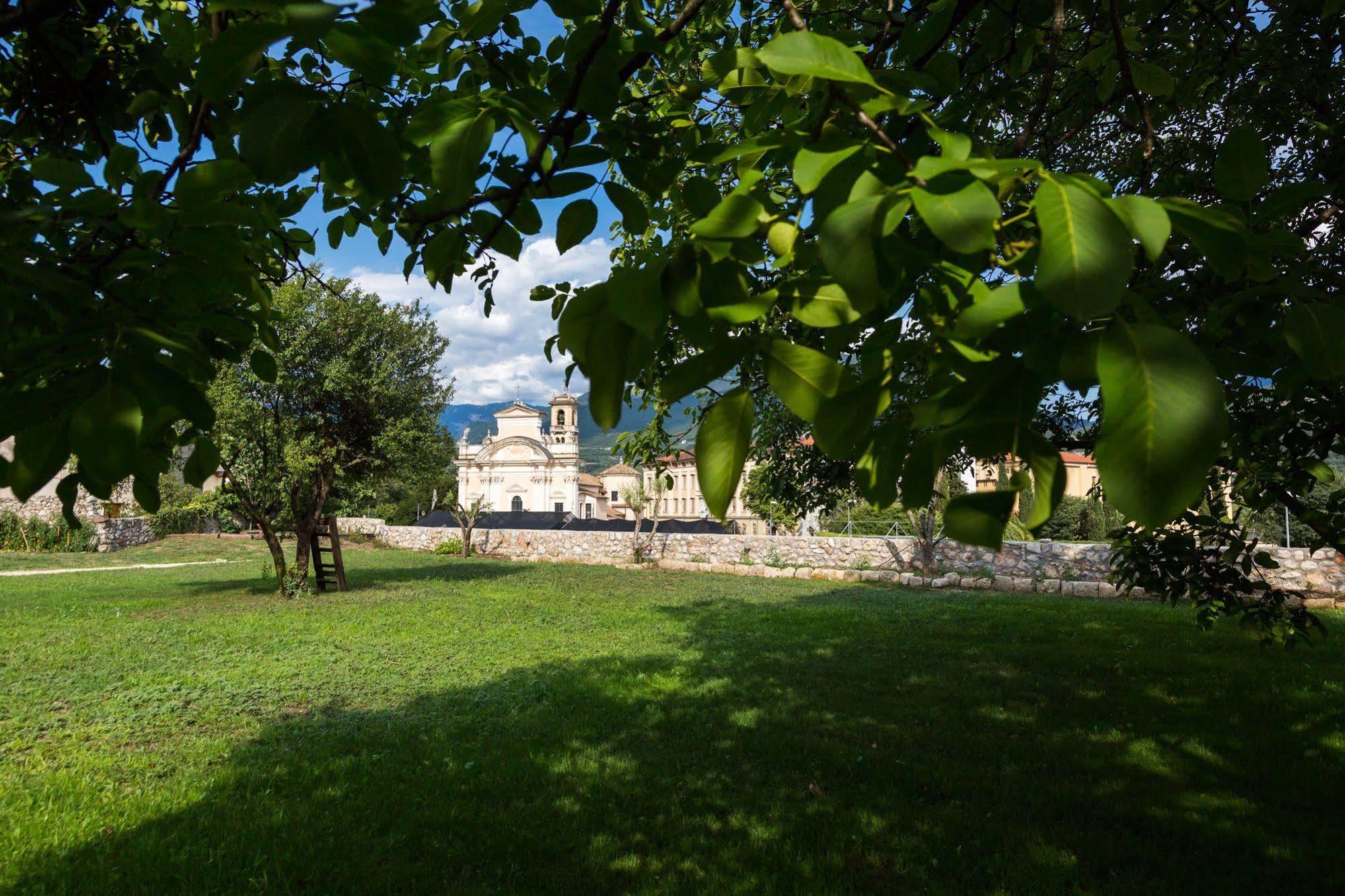 Colle Ameno Room And Breakfast Rovereto (Trentino Alto Adige) Exterior foto